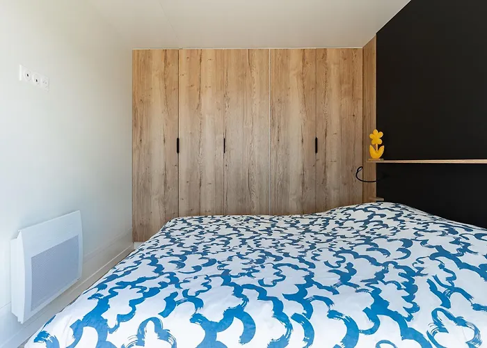 Gold - 5min A Pied De La 阿内勒